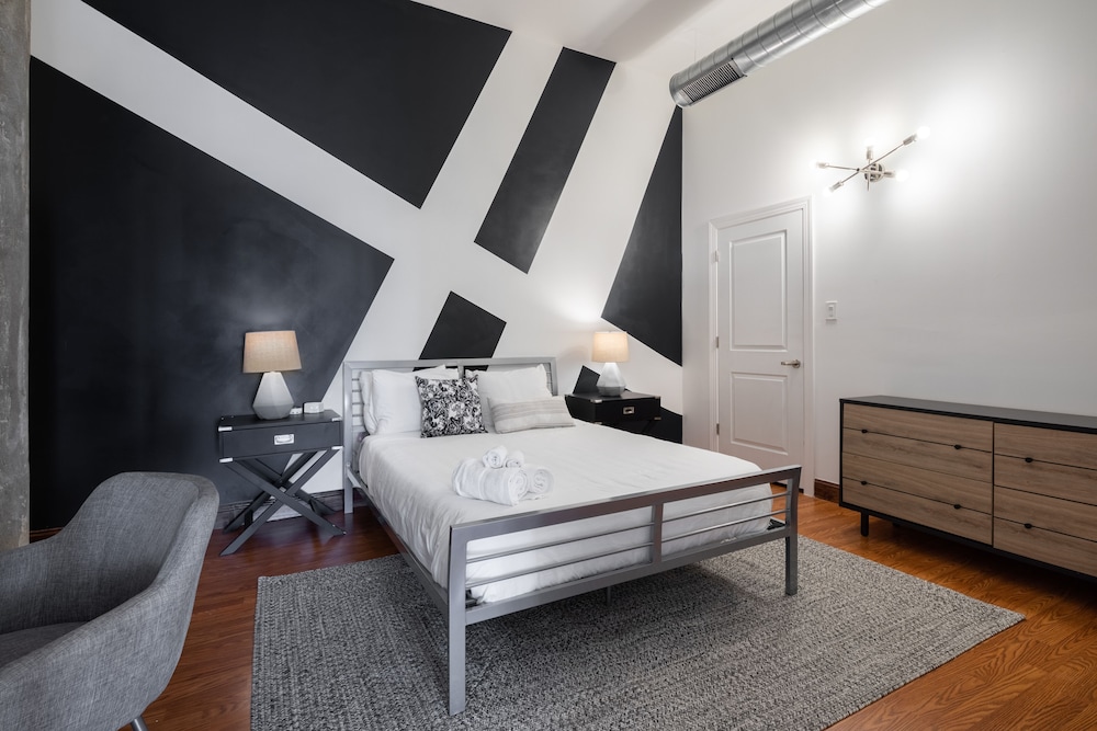 Sosuite at Independence Lofts - photo 9