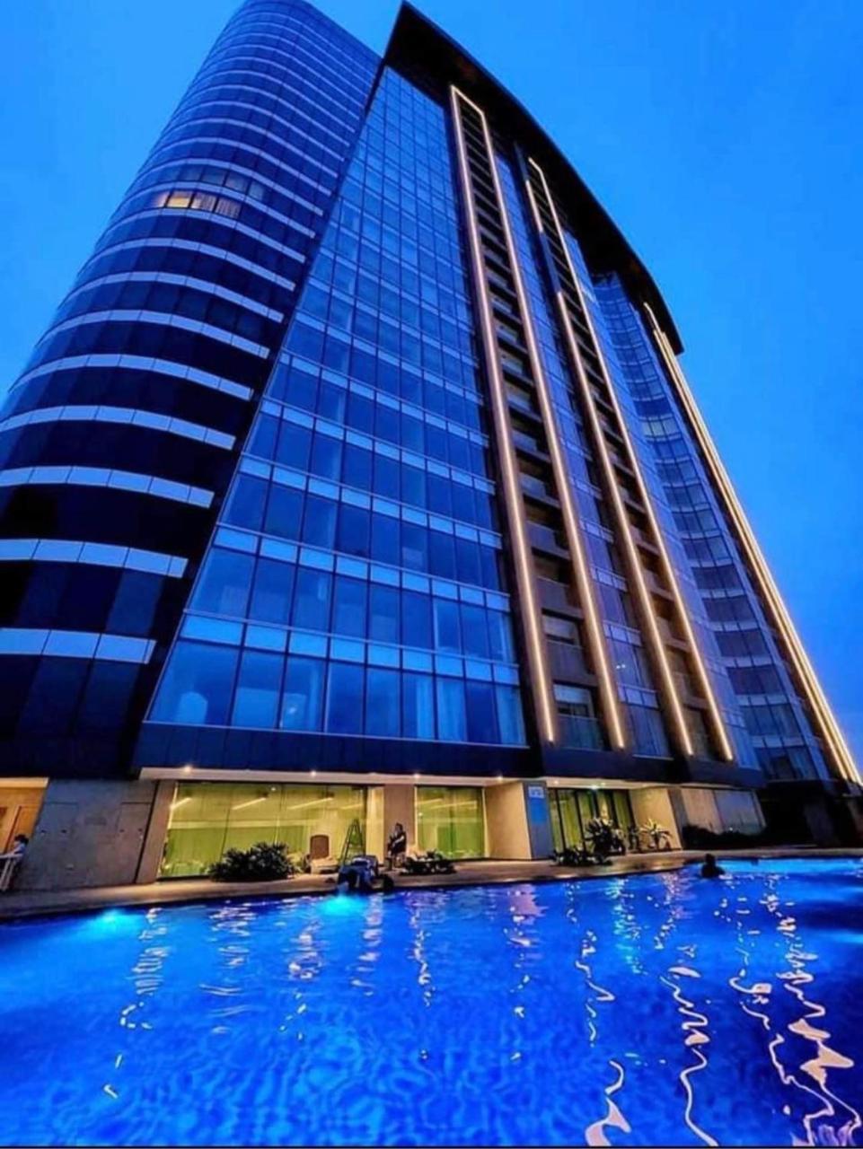 Aeon Tower 2627 - carbon neutral hotel in Davao