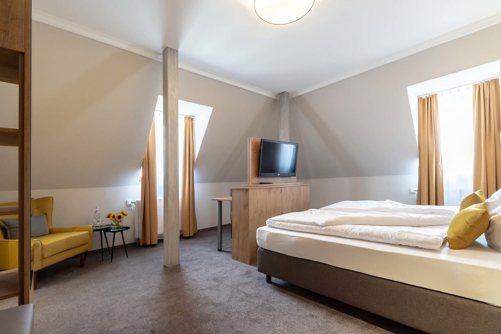 Hotel Ritter Jörg — Sommerhausen — photo 3