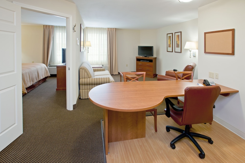 Candlewood Suites Radcliff Fort Knox by IHG - photo 31