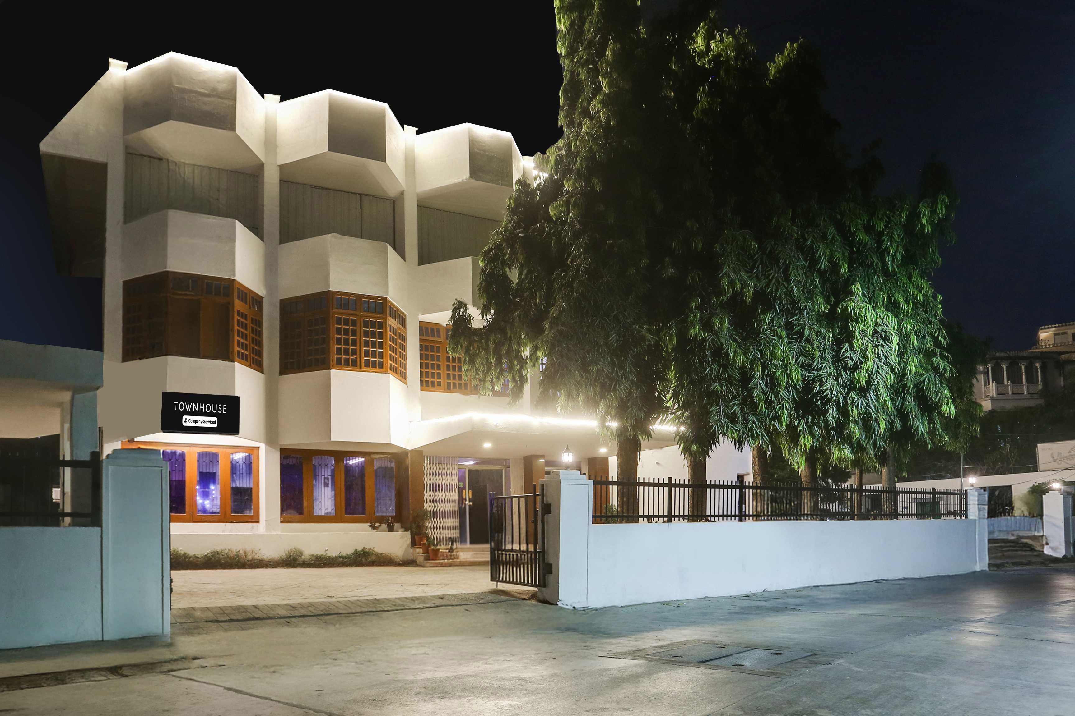 Townhouse Udaipur City Palace — 4-Star Luxury Hotel in Udaipur, India