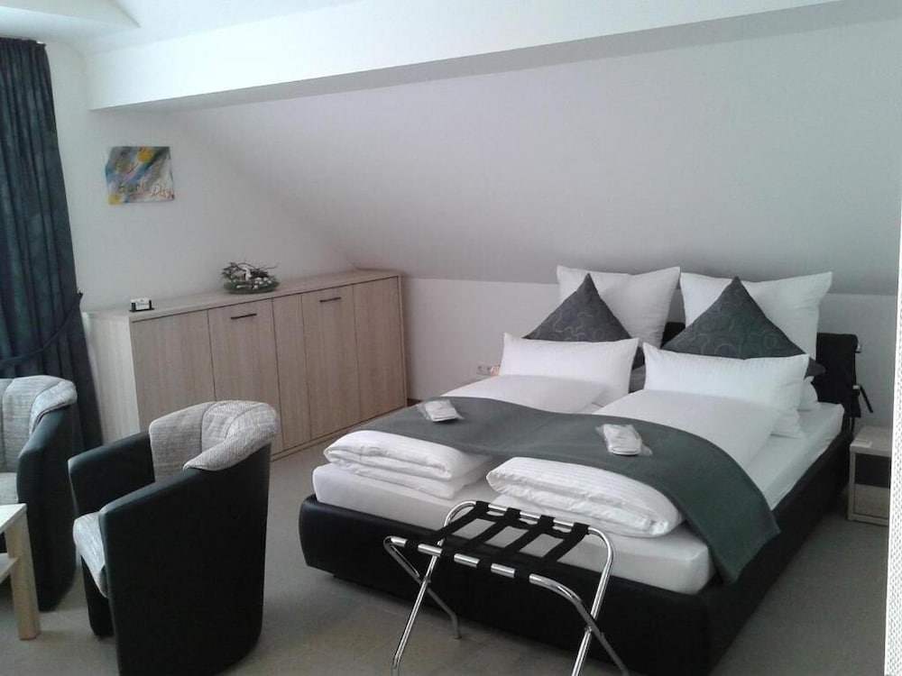 DZT Schwarzwaldhotel garni — Vohrenbach — photo 3