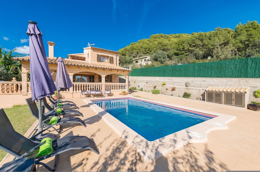 Solluna - carbon neutral hotel in Son Servera