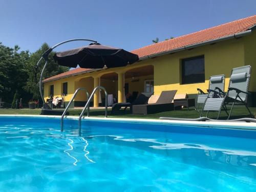 Sunshine Tanya — 4-Star Luxury Hotel in Nagykoros, Hungary