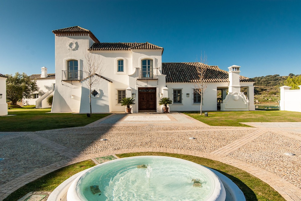 Ronda Mountain Resort — Ronda