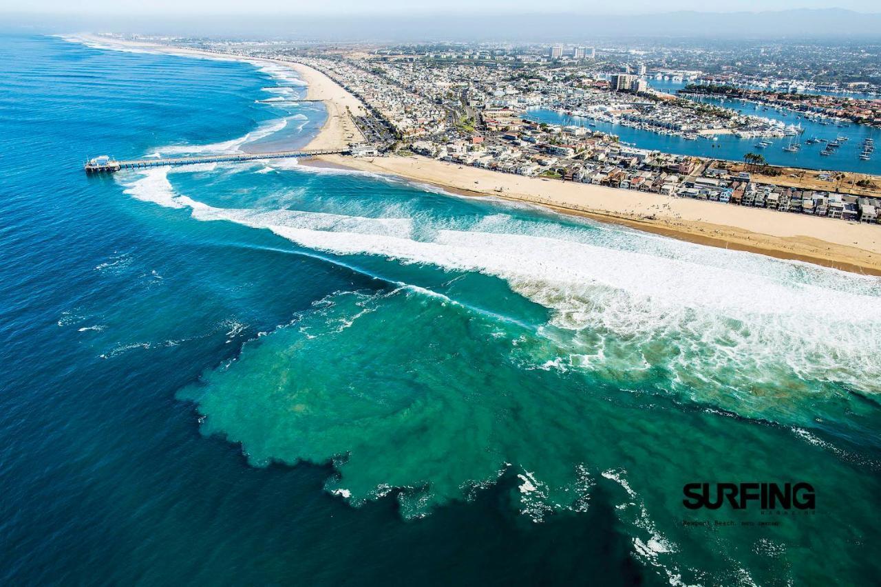 Awesome 3Br 2Bth 1 Block To Beach C2 in Newport Beach, United States