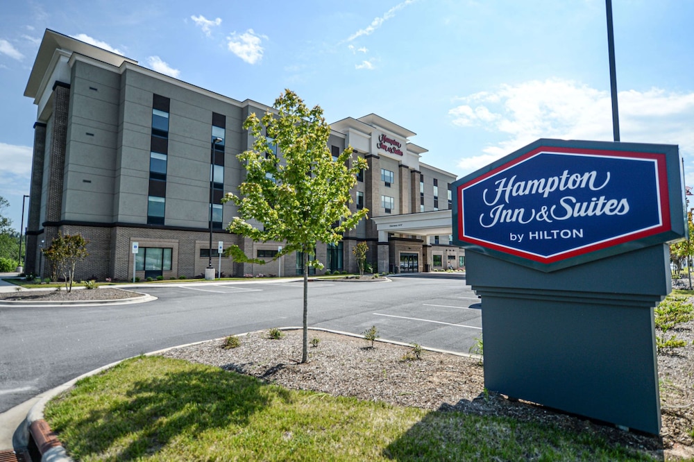 Hampton Inn & Suites Lenoir - featured photo