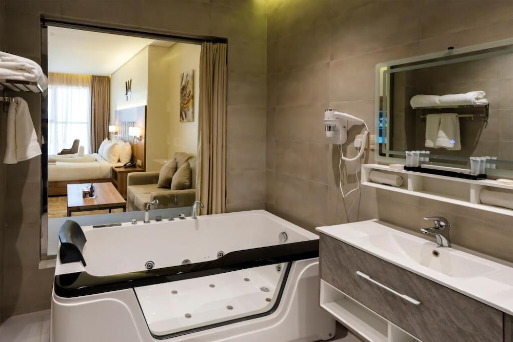 W Suites Hotel — Abha — photo 2