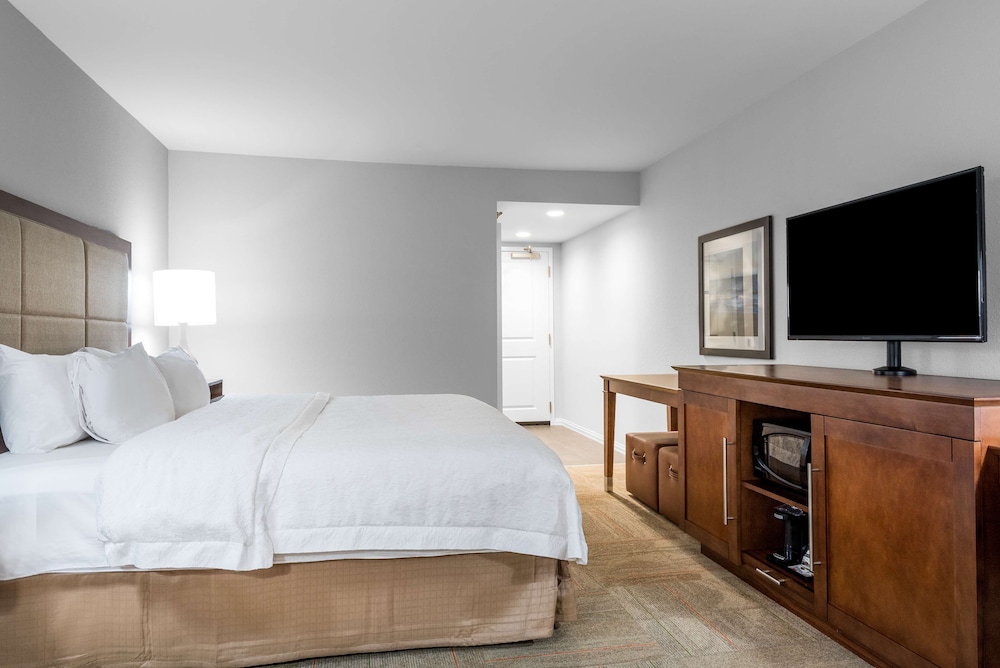 Hampton Inn & Suites Florence Center - photo 6