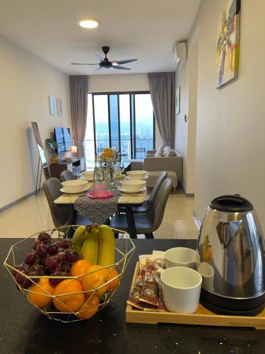 7PAX Kepong DesaPark Publika MontKiara 100Mbps — 4-Star Luxury Hotel in Kuala Lumpur, Malaysia