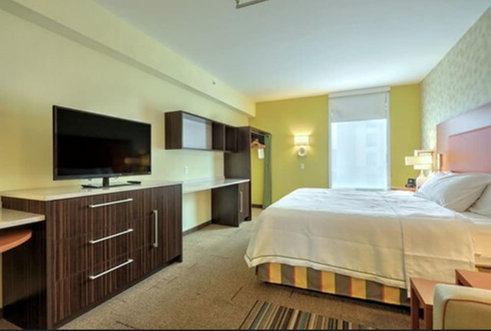 Home2 Suites by Hilton Erie PA - photo 11