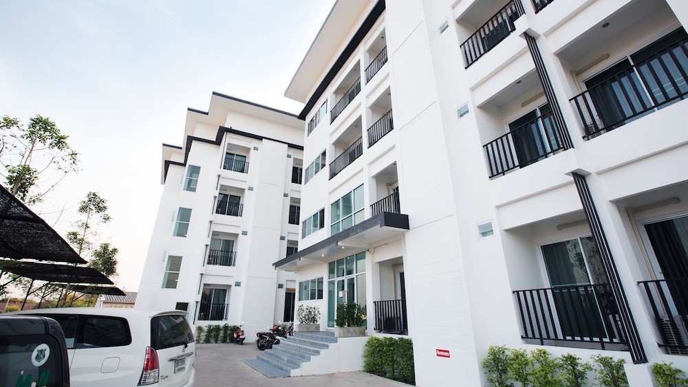 B2 Korat Boutique & Budget Hotel in Nakhon Ratchasima, Thailand