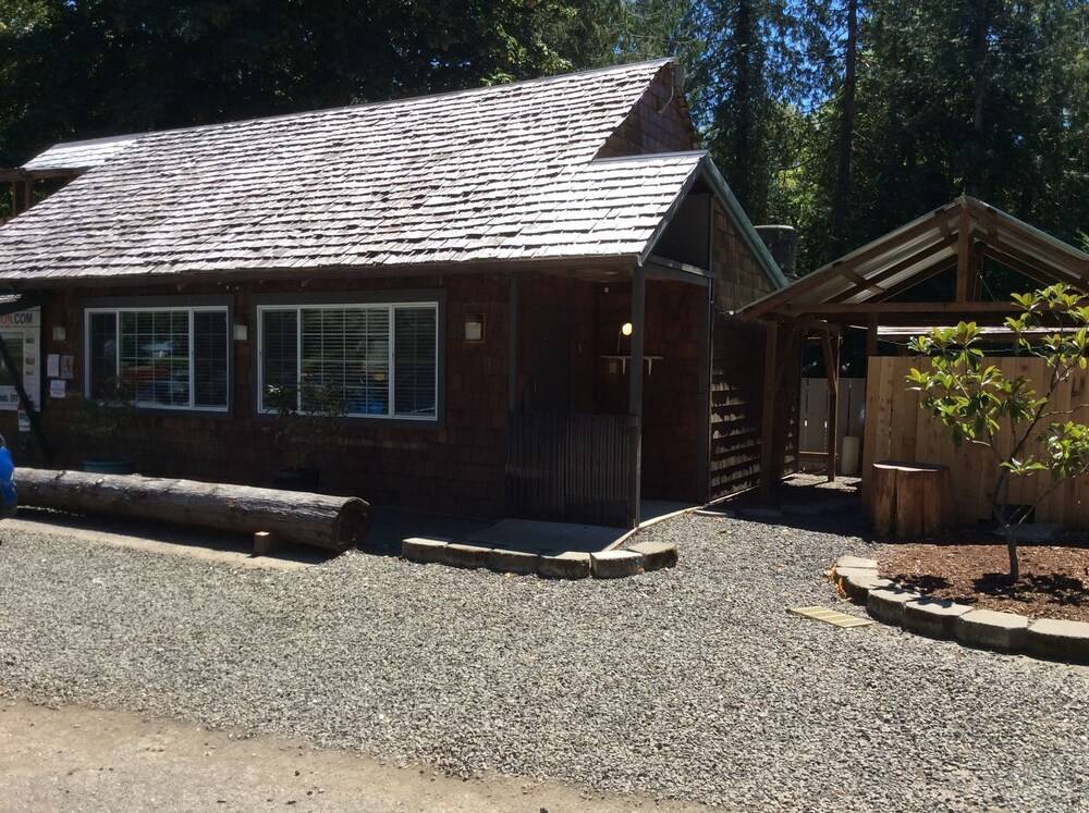 Robin Hood Village Resort - photo 41