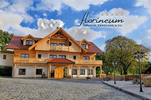 Florineum — hotel in Weyregg