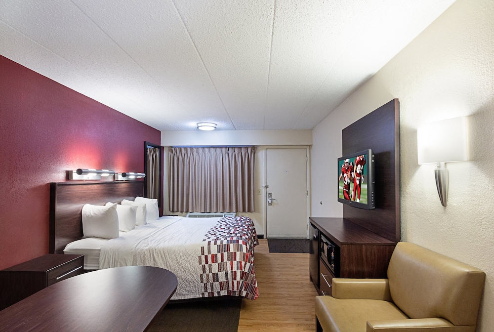 Red Roof Inn Minneapolis Plymouth - photo 22