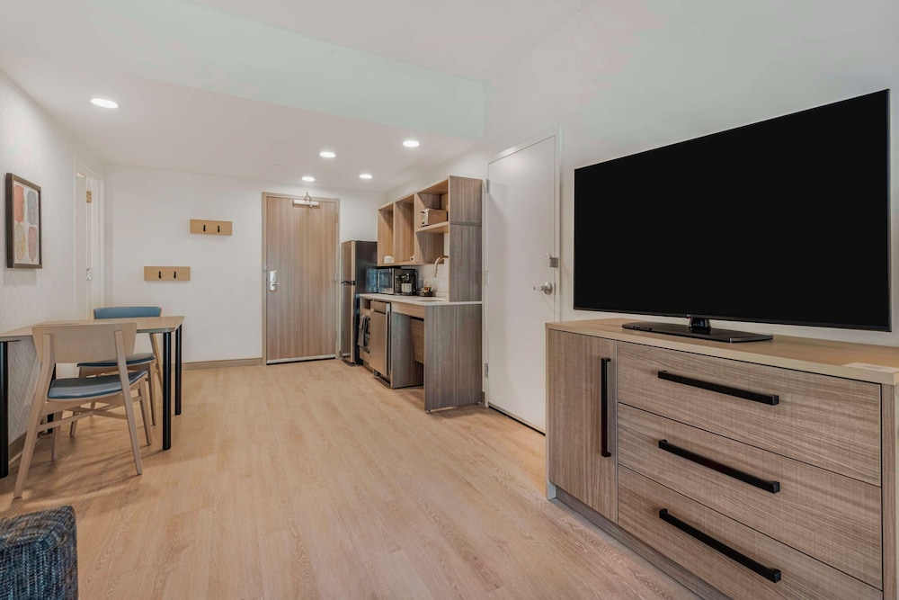 Home2 Suites By Hilton Boone - photo 27