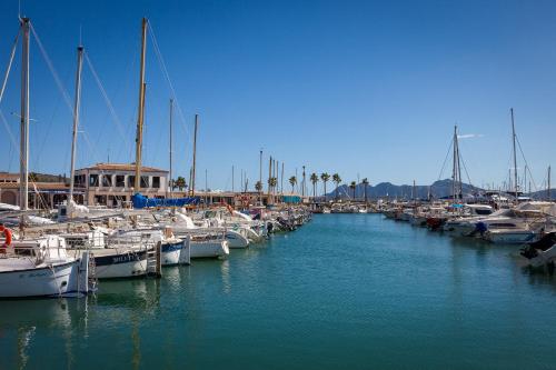 Villa Martinet by Sealand Villas — 4-Star Luxury Hotel in Pollenca, Spain