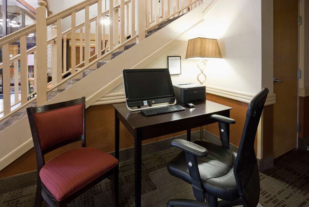 AmericInn by Wyndham Osceola - photo 15
