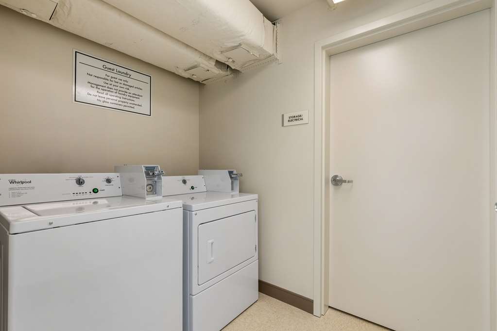 Econo Lodge Dayton North - photo 35
