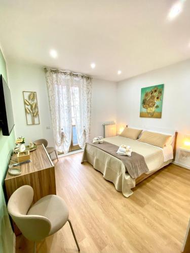 Johns house — 4-Star Luxury Hotel in Rome, Italy