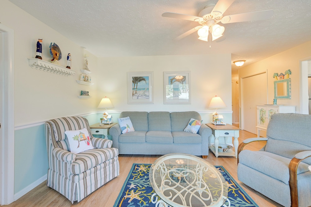 Walk to Beach: Gem w Balcony in Sea Grove Resort - photo 4