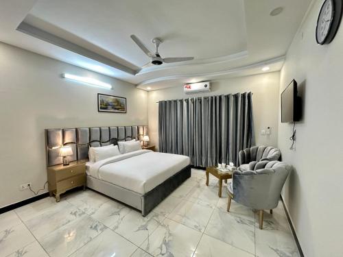 Comfort Family Villa Islamabad — 5-Star Luxury Hotel in Islamabad, Pakistan