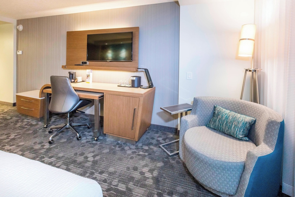 Courtyard by Marriott St. Augustine Beach - photo 8