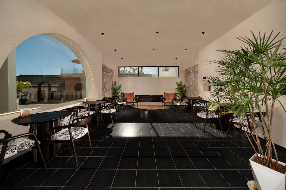 Muyi Seaview Holiday Homestay — 4-Star Luxury Hotel in Dali, People's Republic of China
