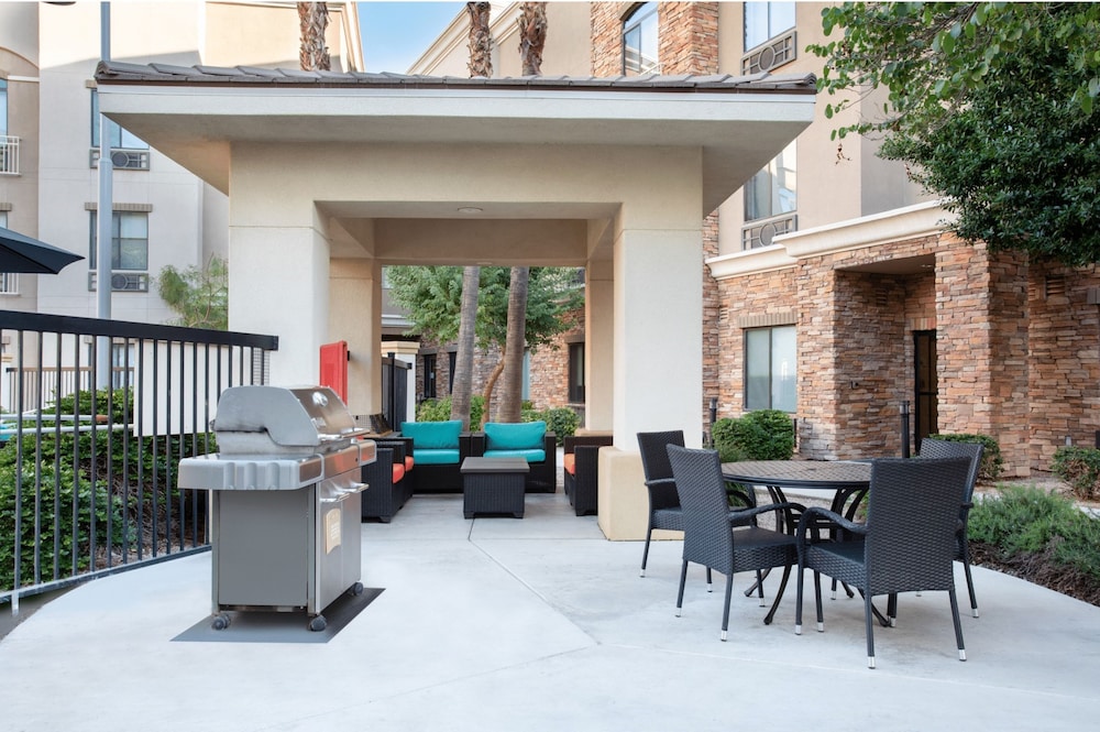 Staybridge Suites Phoenix Glendale Sports Dist by IHG - photo 47