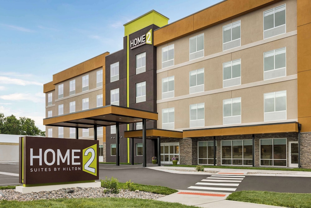 Home2 Suites by Hilton Livingston Yellowstone - carbon neutral hotel in Livingston