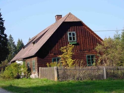 Ferienhaus Juster im Wald pet-friendly hotel Gutenbrunn