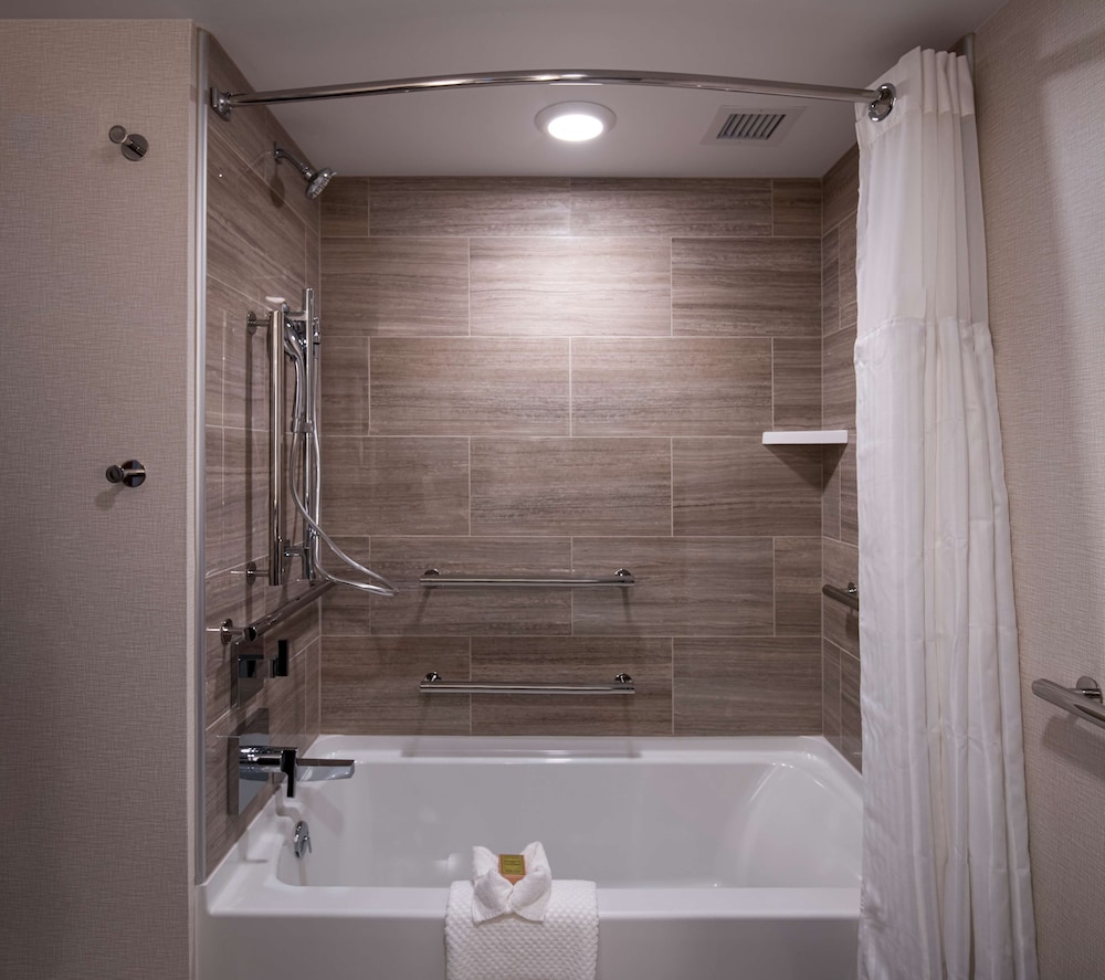 DoubleTree by Hilton Madison East WI - photo 53