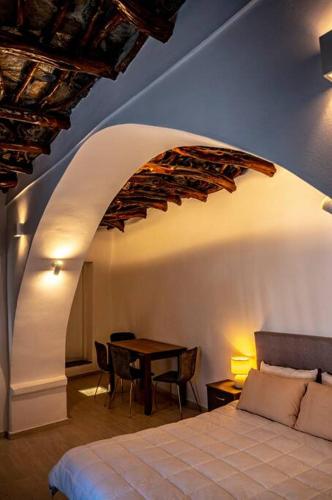 mikro.kastro kalotaritissa in Chora Amorgos — 4-Star Luxury Hotel in Amorgos, Greece