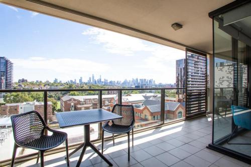 Sapphire of South Yarra two bedroom condominium — 4-Star Luxury Hotel in Melbourne, Australia