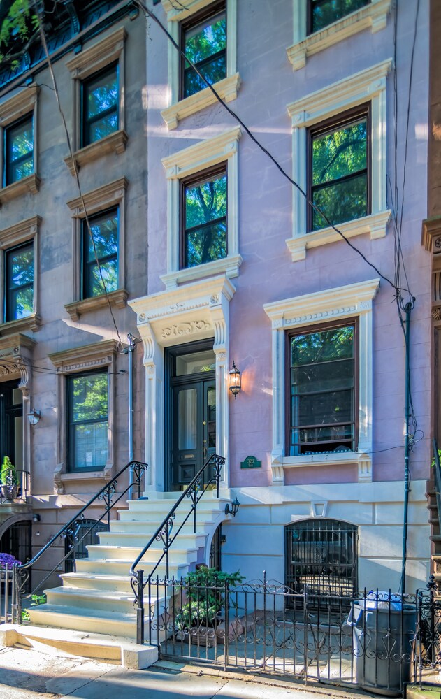 Deedee's Brownstone Van Vorst Park - photo 48