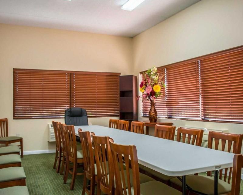 Quality Inn Weeki Wachee Spring Hill - photo 4