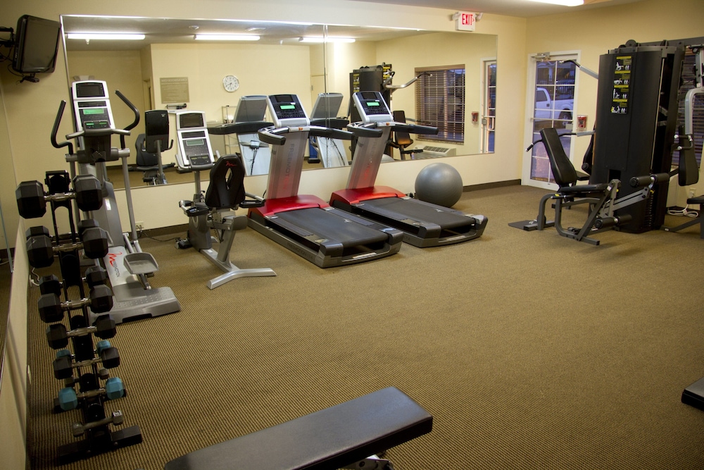 Candlewood Suites Champaign Urbana University Area by IHG - photo 35