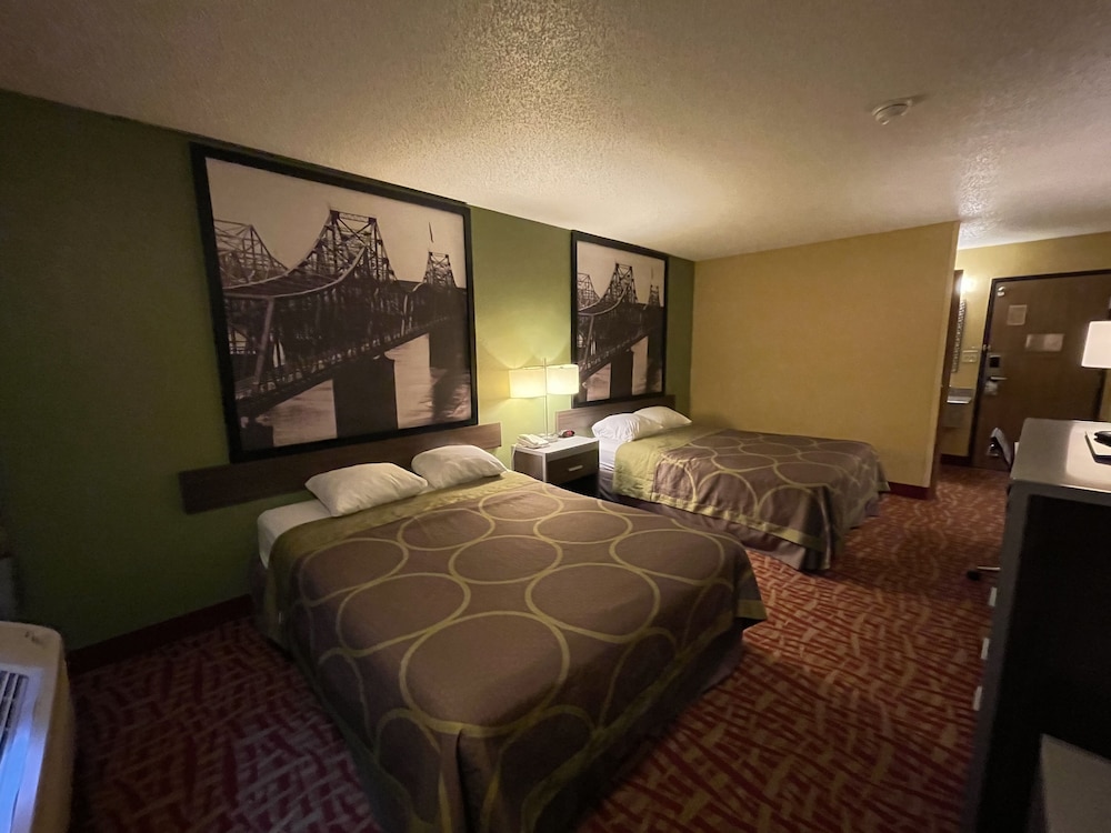 Super 8 by Wyndham Van Buren Ft. Smith Area - photo 8