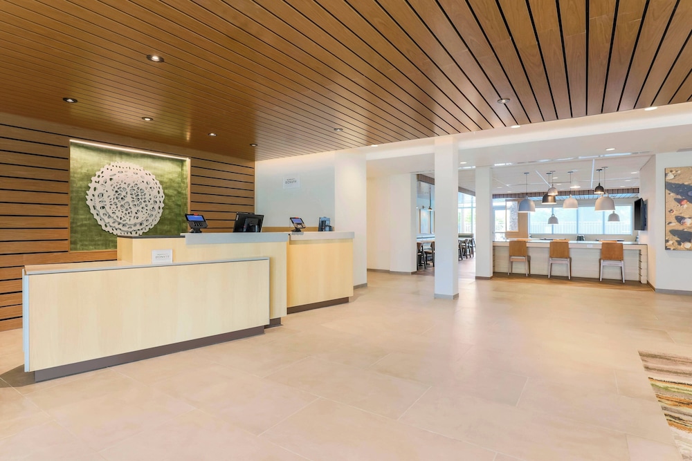 Fairfield Inn & Suites by Marriott Cape Coral North Fort Myers - photo 2