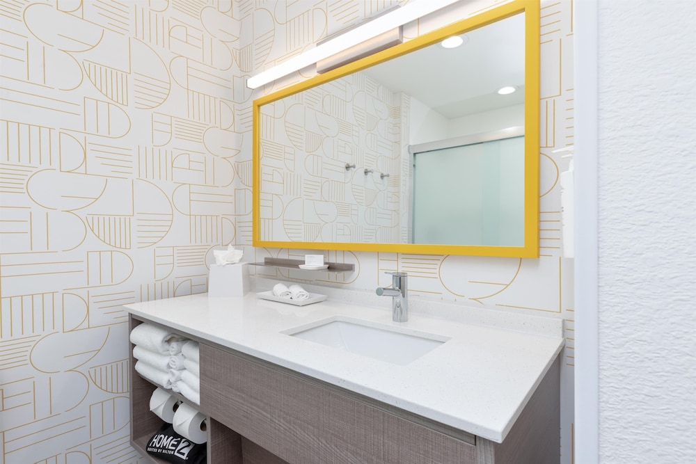 Home2 Suites by Hilton Paris - photo 28