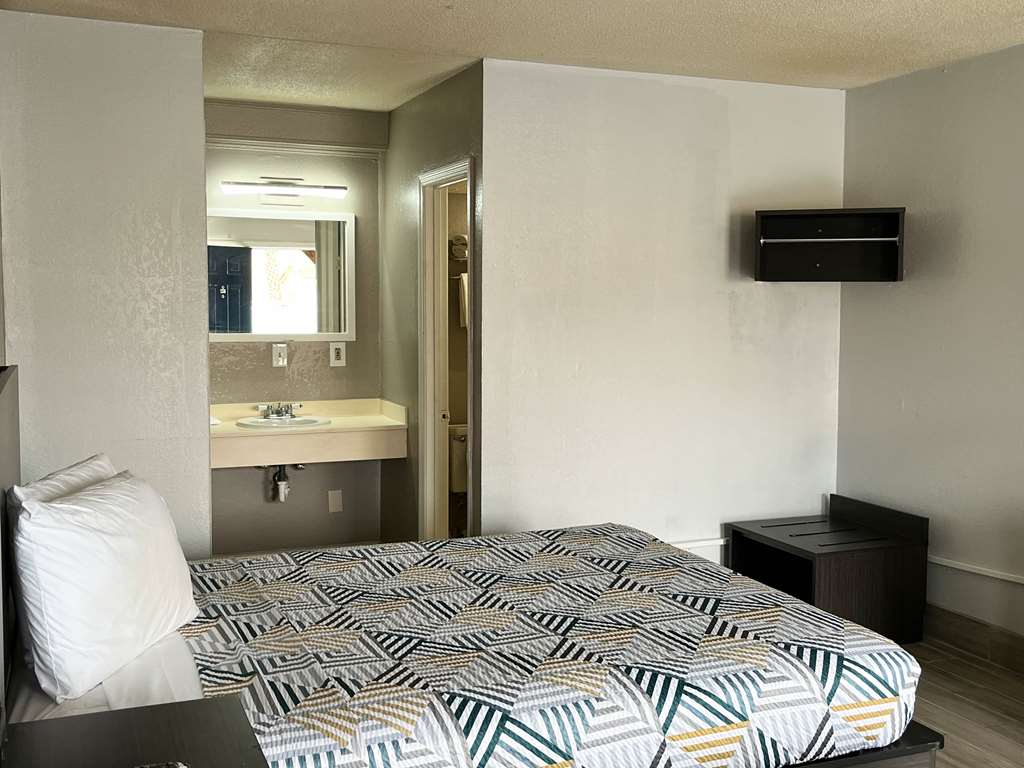 Cordele Hotel - photo 14