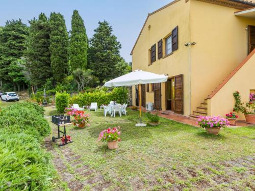 Apartment Bellavista 1 by Interhome — 4-Star Luxury Hotel in Castellina Marittima, Italy