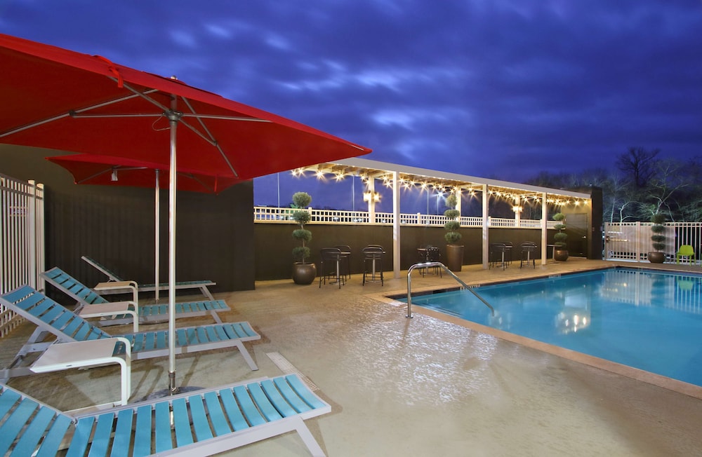 Home2 Suites by Hilton Beaumont - photo 51