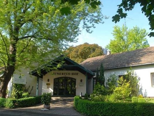 Hubertus Hof Landhotel — hotel in Balatonfenyves