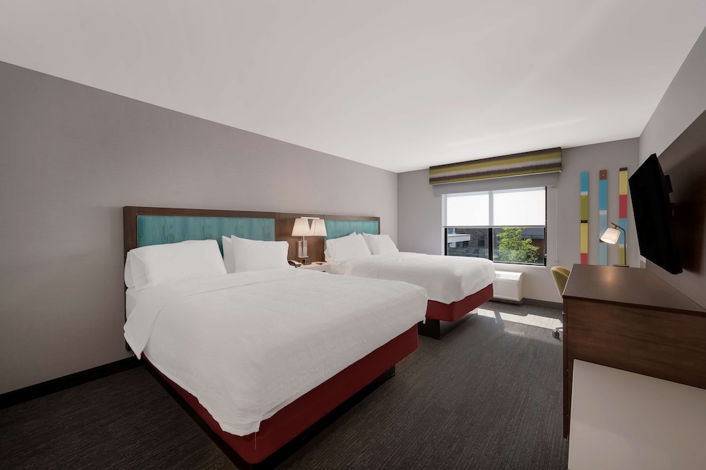 Hampton Inn Detroit Southfield - photo 20