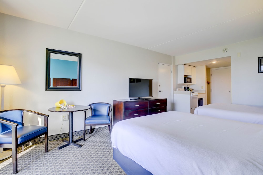 The Bay Resort - photo 7