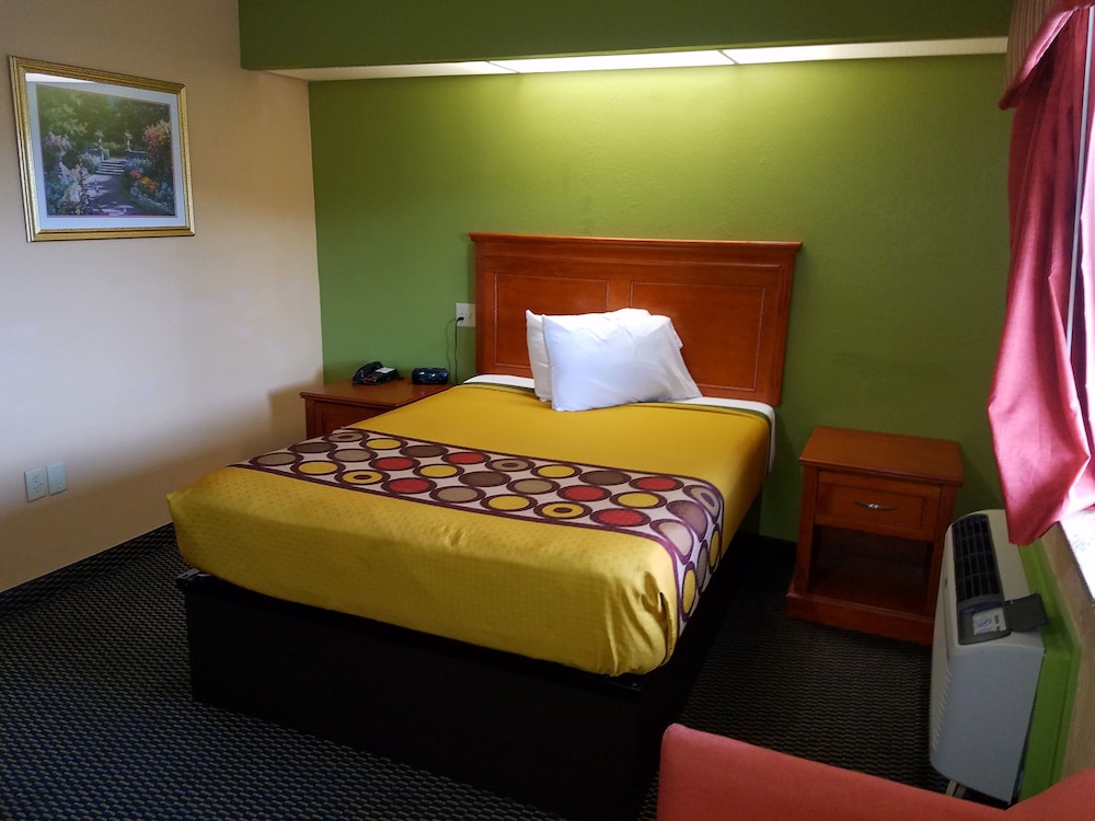 Holiday Terrace Motel - photo 25