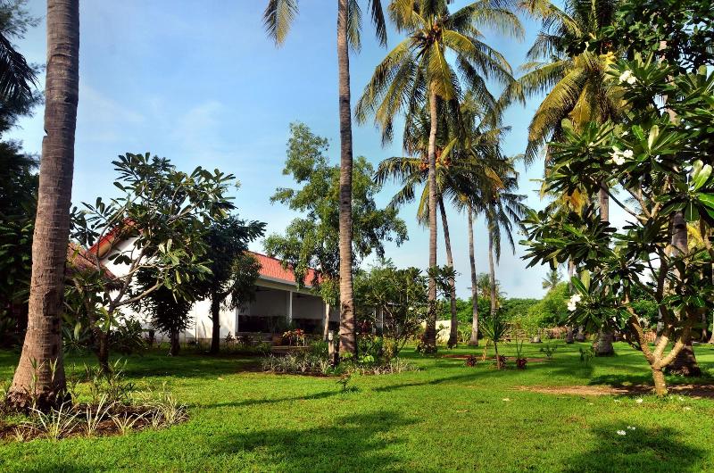 Amigos Bungalows Gili Meno — hotel in Pemenang
