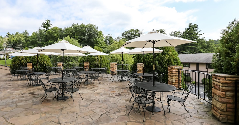 Meadowbrook Inn - photo 48