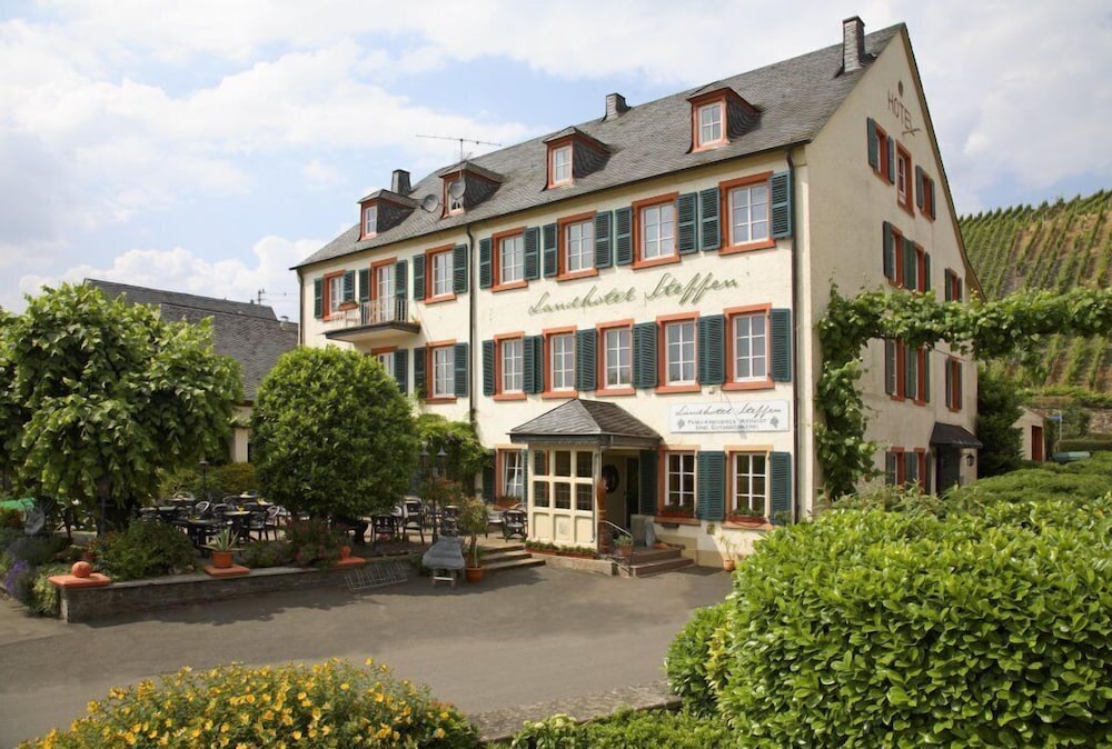 Landhotel Steffen - carbon neutral hotel in Lieser